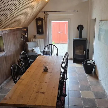 Nyaraló Ferienhaus-ferienbutze Nesse